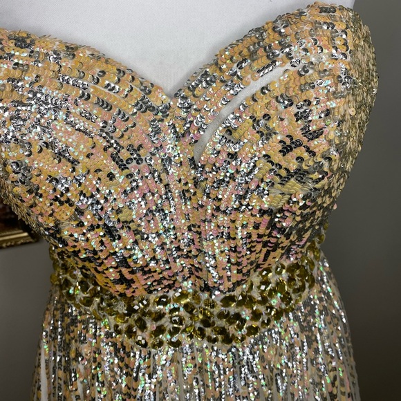 Sherri Hill Sparkly Show Stopper Strapless Gold and Cream Evening Gown Sz 4 - Picture 6 of 13
